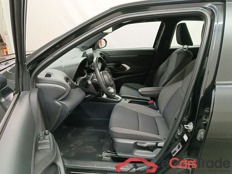 Toyota Yaris Cross 1.5 VVT-ie Hybrid Dynamic Plus CVT 5d #3