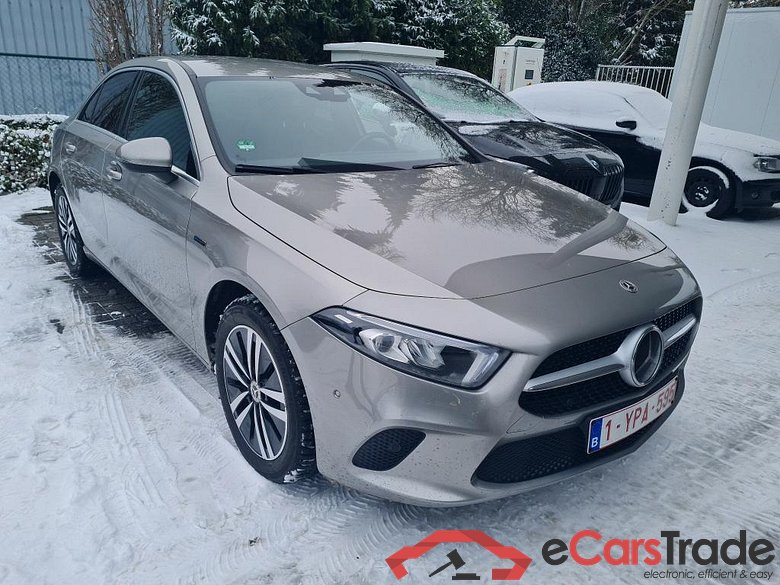 MERCEDES-BENZ CLASS A SEDAN (V177) A 250 e PHEV Business Solution #2