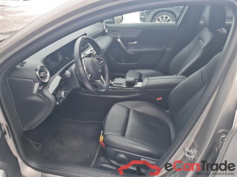 MERCEDES-BENZ CLASS A SEDAN (V177) A 250 e PHEV Business Solution #5