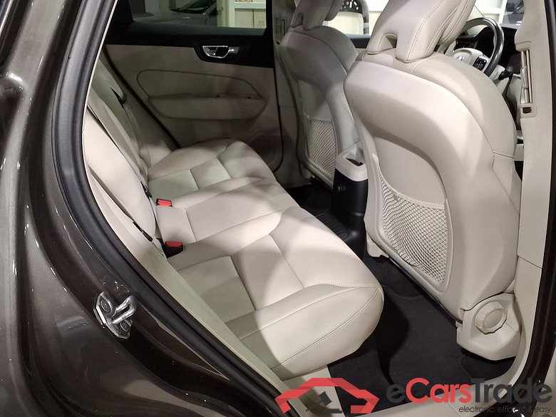 VOLVO XC60 - 2017 2.0 T8 TE AWD PHEV Inscription Gear. #5