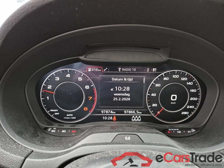 AUDI A3 Sportback 30 TFSI Advance #4