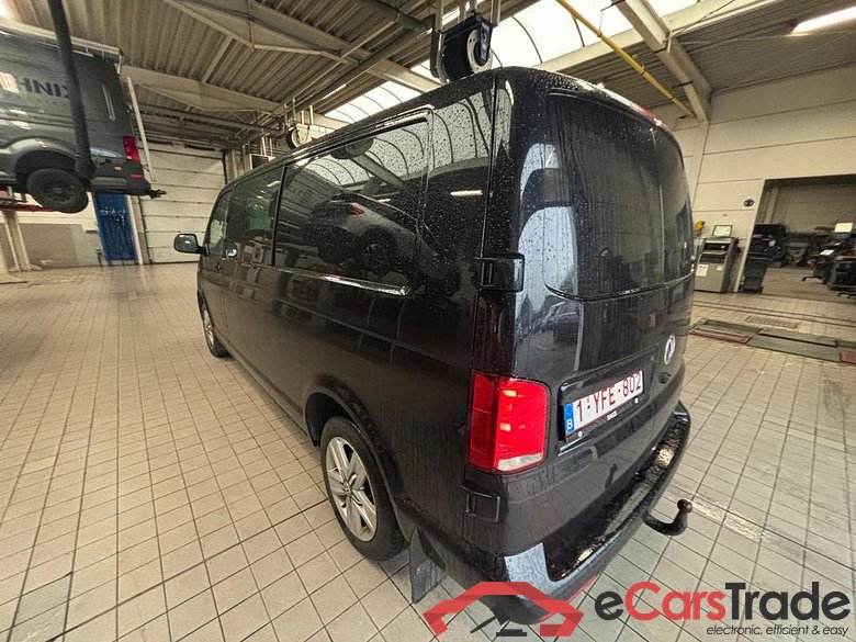 VOLKSWAGEN Transporter T6.1 1400 Fou Lwb Bestelwagen Dubbele Cabine Comfortline - 2.0 TDi - 198 pk - DSG - 4MOTION - Lange Wielbasis #1