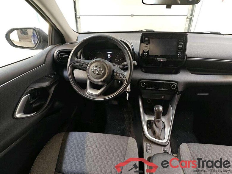 TOYOTA Yaris 1.5 Hyb. Active #3