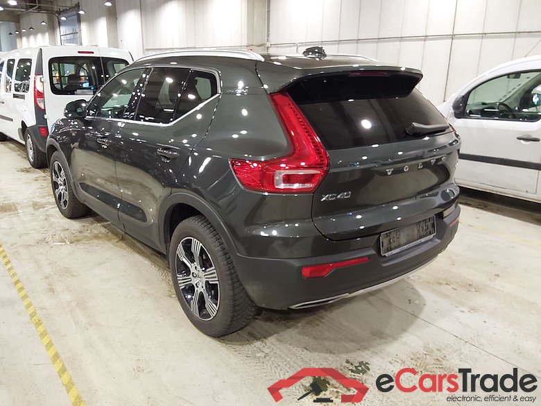 VOLVO XC40 DIESEL 2.0 D3 Inscription Geartronic #2