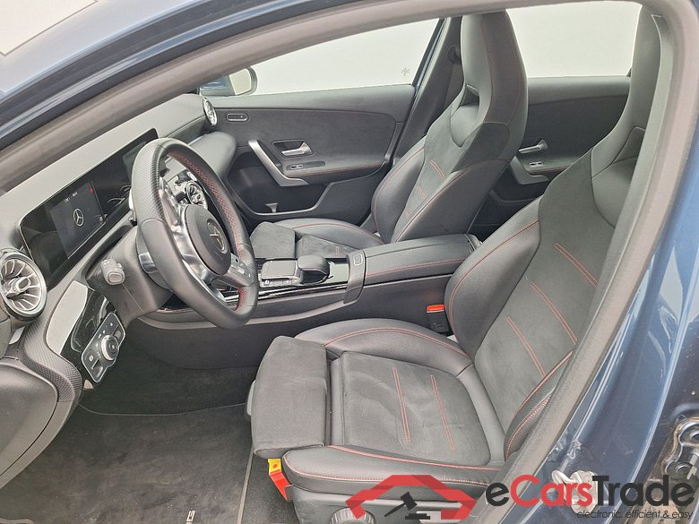 Mercedes, A-Class '18, Mercedes-Benz A-Klasse A 180 d Aut. 5d #3