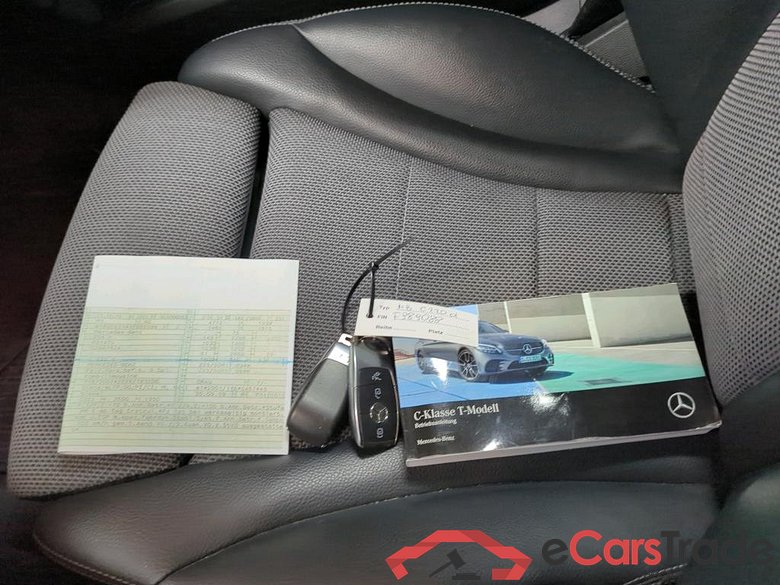 MERCEDES-BENZ C-Klasse C 220 d T 9G-TRONIC Avantgarde 5d 143kW #3