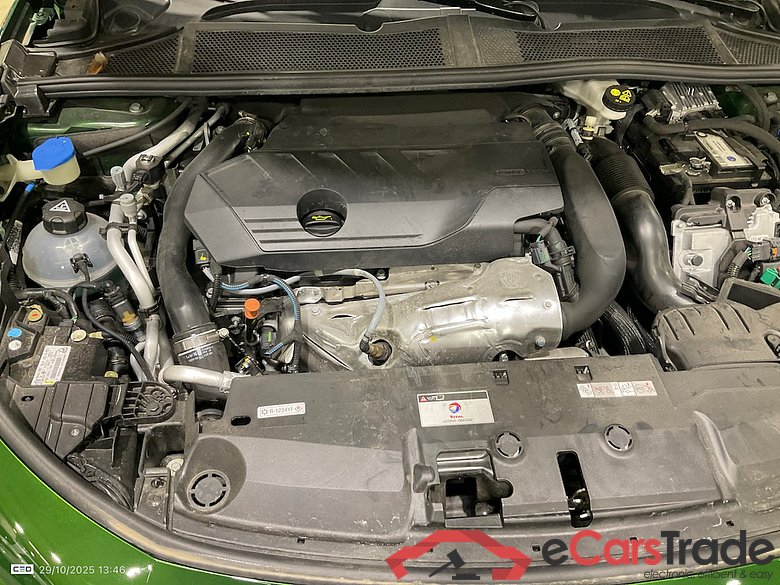 PEUGEOT 308 1.6 PHEV 180 S-S AUTO GT #6