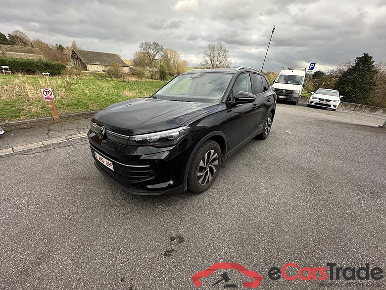 VOLKSWAGEN Tiguan Tiguan Life Business 1.5 eTSI 96 kW (131 ch) 7 vitesses DSG #1