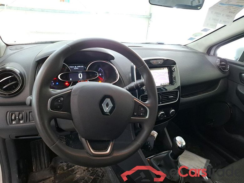 Clio IV Air MediaNav 1.5 dCi 75CV BVM5 E6 #5