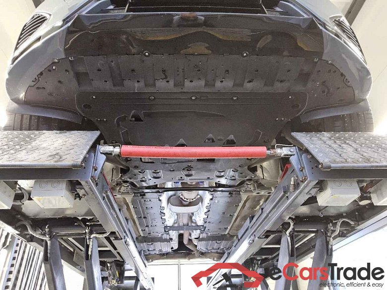 Volvo XC60 (03.2017->) DE - SUV5 B5 (Benzin) 2WD EU6d, R-Design Mild-Hybrid (EURO 6d), (Facelift) 2021 #5