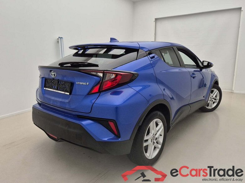 TOYOTA C-HR 1.8 HYBRID C-ENTER AUT. #2