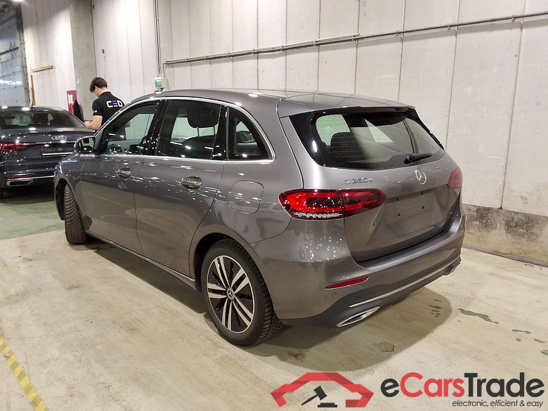 Mercedes B 250e Plug-In Hybrid Aut. LED-Multibeam Widescreen Ambient Navi Sport-Leather KeylessGo Camera Klima PDC ... #4