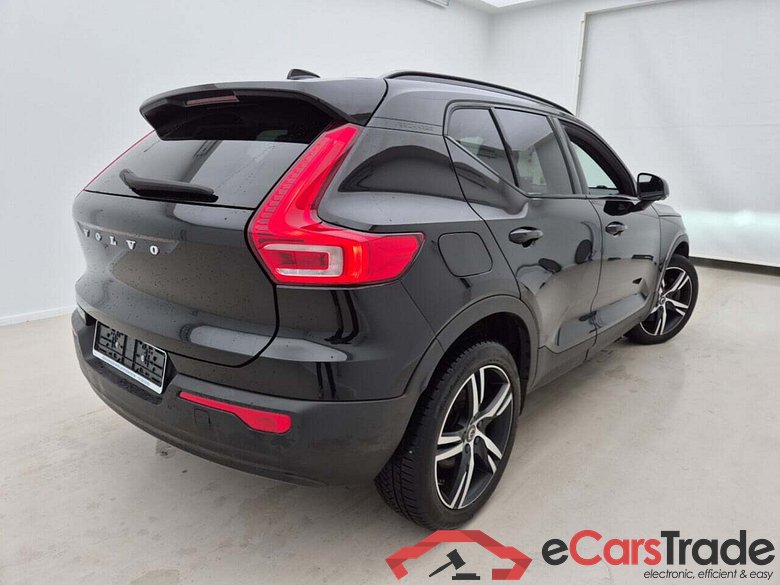 VOLVO XC40 1.5 T4 RECHARGE R-DESIGN GEART #2