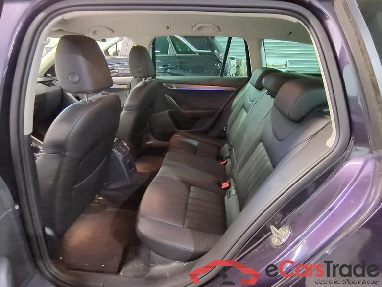 Octavia Combi Premium Edition 1.6 TDI 85KW MT5 E6dT #6