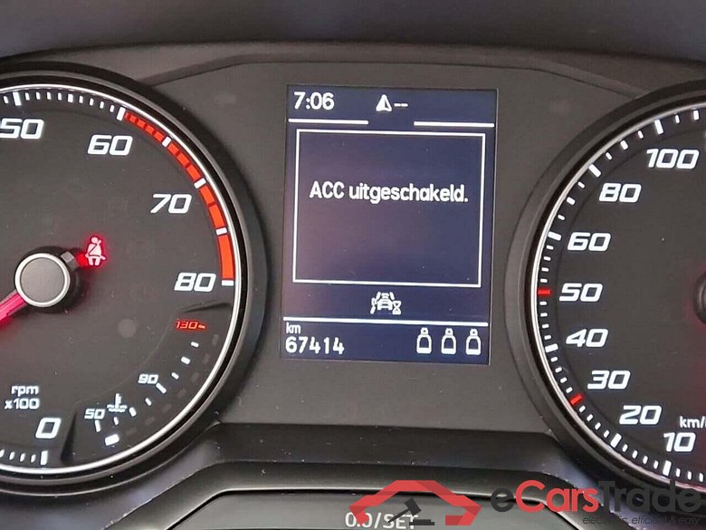 SEAT Arona 1.0 TSI Style Business Intense #4