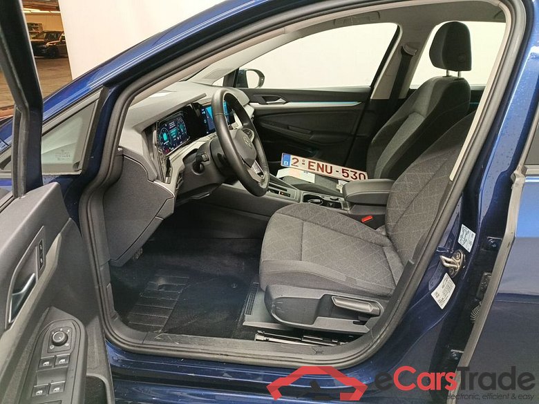 Volkswagen Golf VIII 1.0 eTSI 81kW Life Business DSG 5d #3