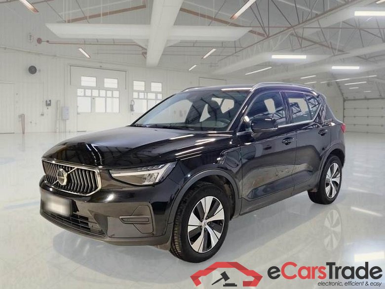 VOLVO XC40 / 2021 / 5P / SUV T4 RECHARGE PLUG-IN AUTO ESSENTIAL #1