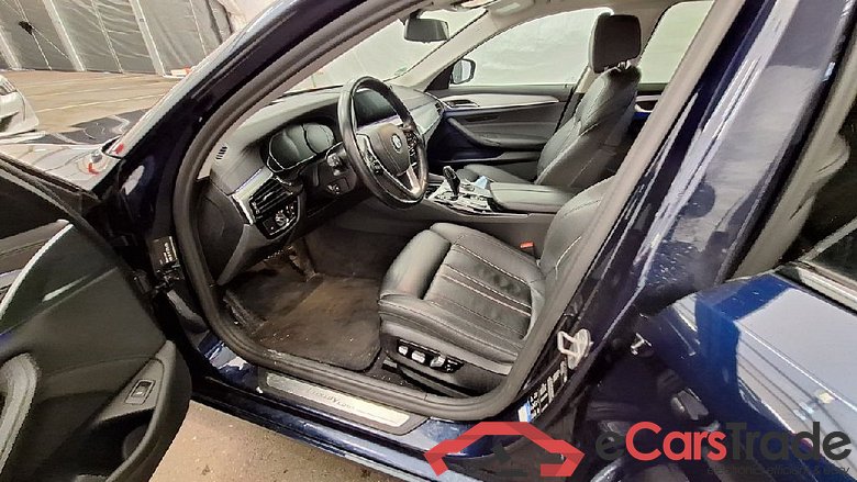 Baureihe 5 Touring 530 d xDrive Luxury Line 3.0 210KW AT8 E6d #4