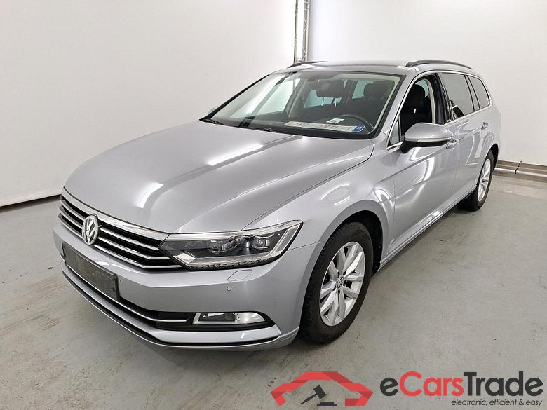 VOLKSWAGEN PASSAT VARIANT DIESEL - 2015 1.6 TDi Comfortline Bus. DSG (EU6.2) #1