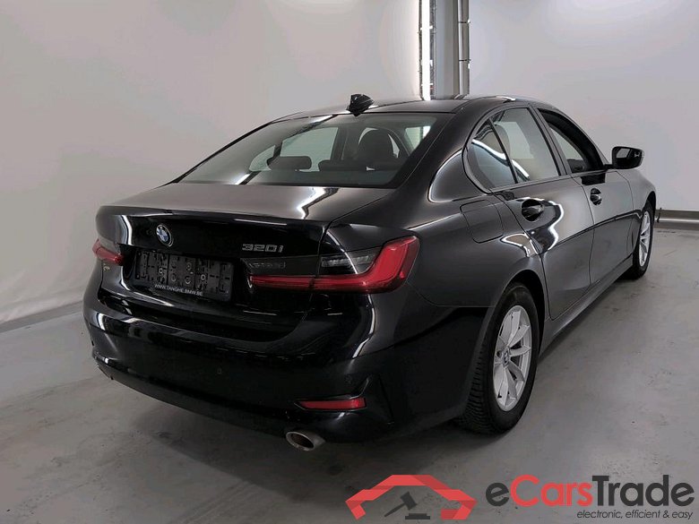 BMW 3 - 2019 320iA OPF #4