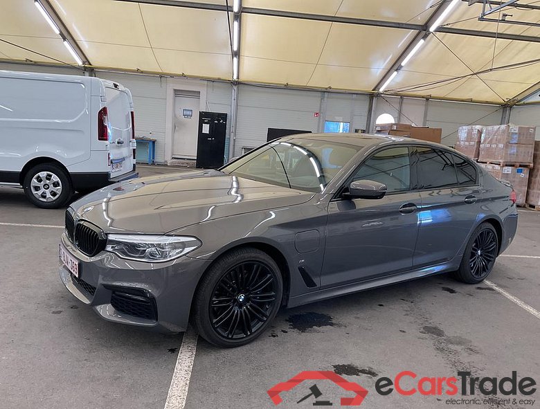BMW 530 PHEV 530eXA PHEV Performance OPF (185 kW) #1