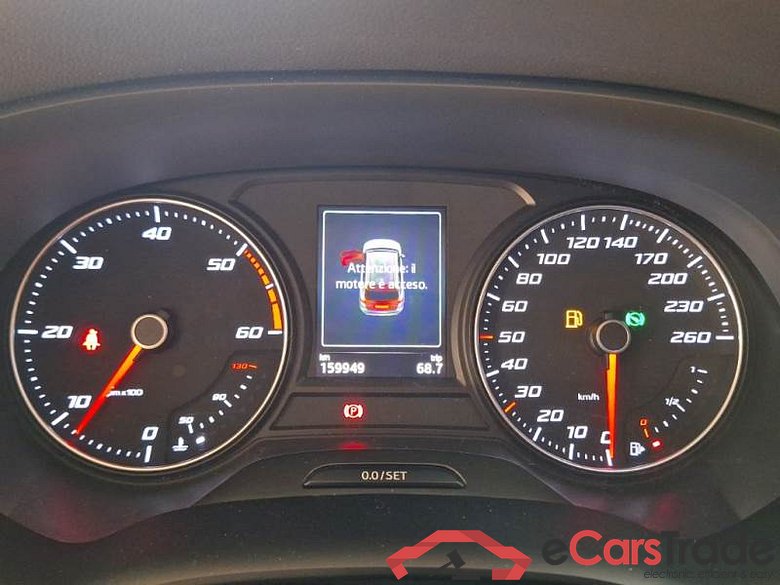 SEAT ATECA / 2016 / 5P / SUV 1.6 TDI BUSINESS DSG #4