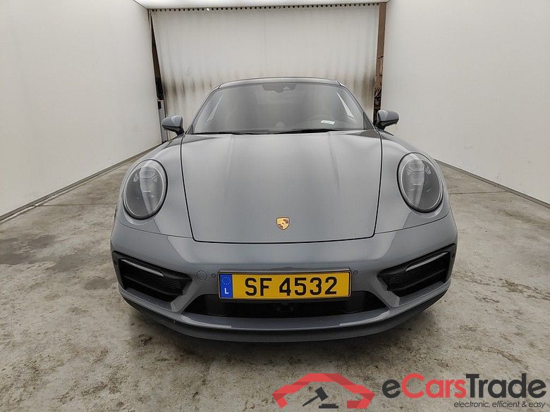 Porsche 911 Coupé Carrera GTS 2d #5