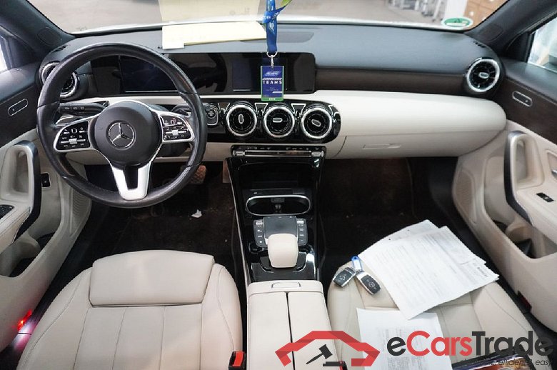 MERCEDES-BENZ A-Klasse A 250 e 8G-DCT Progressive 5d 118kW #3
