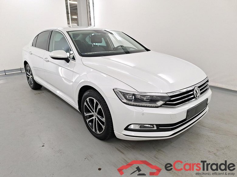 VOLKSWAGEN PASSAT DIESEL - 2015 2.0 TDi SCR Comfortline Bus. DSG (EU6.2) STOCK #2
