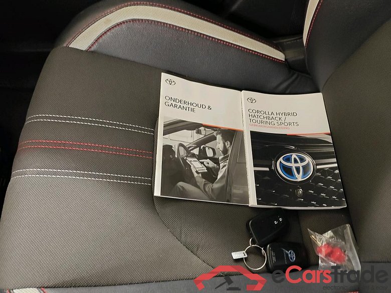 Toyota Corolla Touring Sports 2.0 Hybrid GR-Sport 5d #4