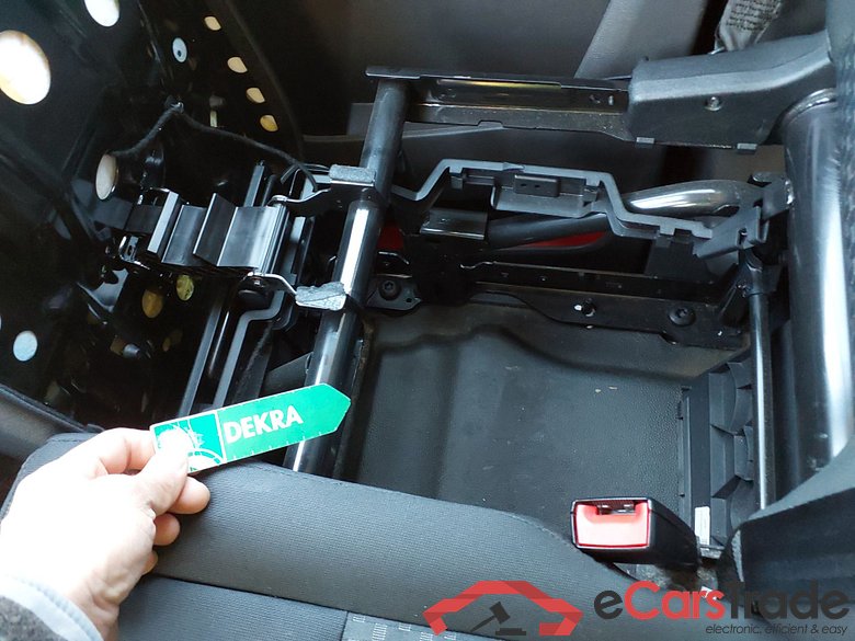 FORD Transit Custom Kombi BATALLA CORTA FT 280 L1 2.0 EcoBlue 96 kW 130 CV M Trend #6