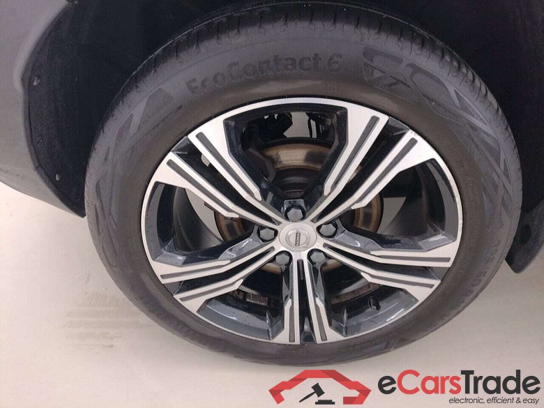 VOLVO XC40 1.5 T5 RECHARGE INSCRIPTION GE #5