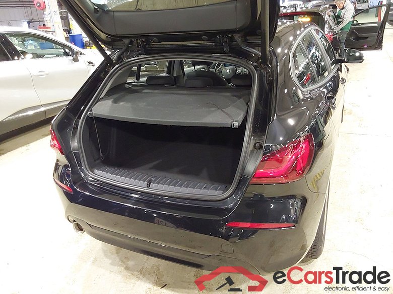 BMW 1 SERIES HATCH 1.5 116D (85KW) #3