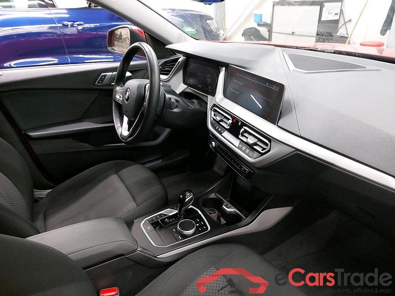 BMW - BMW 2 GRAN COUPE 218iA 136PK Business Edition Pack Business Plus & Cruise Control & PDC Front & Rear   * PETROL * #3