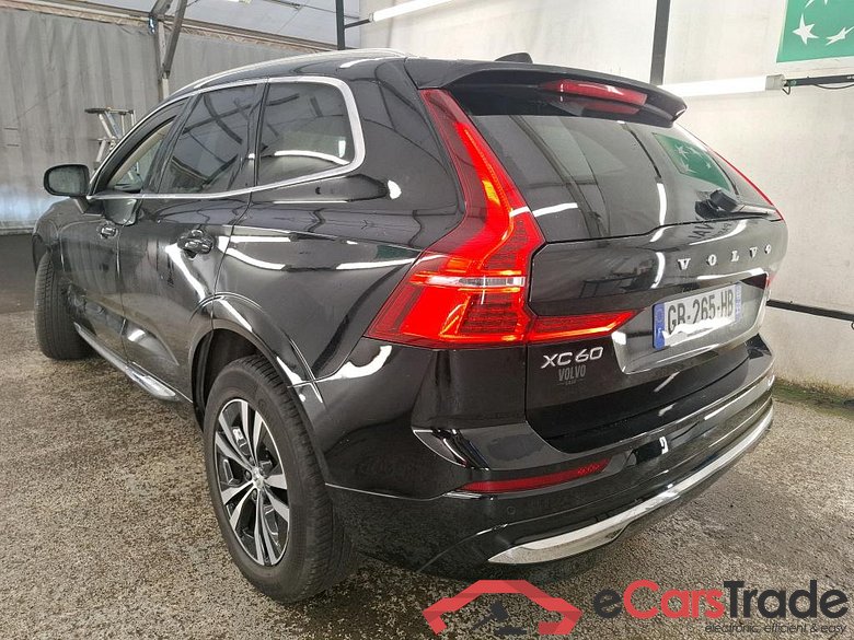 VOLVO XC60 / 2021 / 5P / SUV Recharge T6 340 Geartro Inscription Busi #2