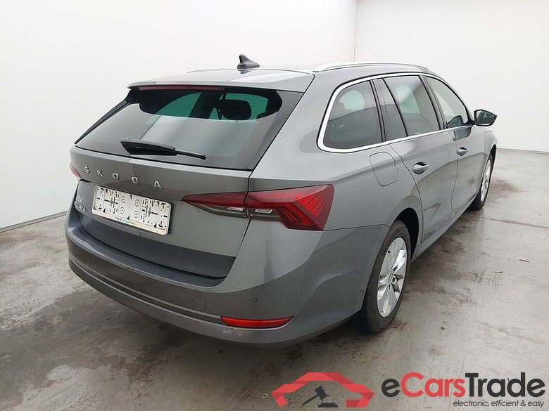Skoda Octavia 1.0 TSI 81kW Clever 5d #2