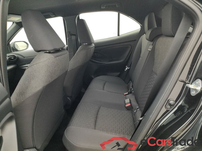 Toyota Yaris Cross 1.5 VVT-ie Hybrid Dynamic Plus CVT 5d #2