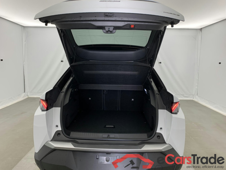 Peugeot 3008 Hybrid 145 e-DCS6 GT #4