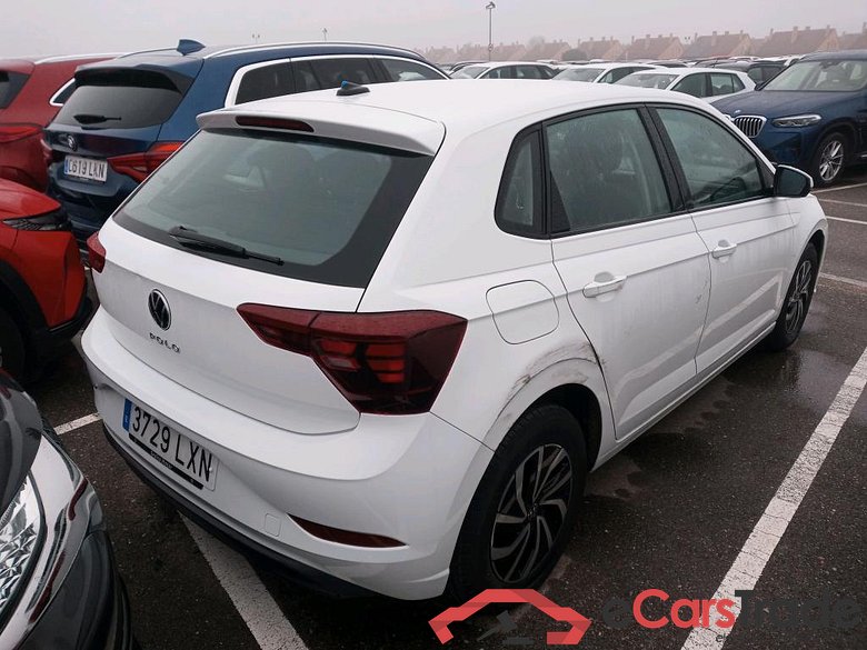 VOLKSWAGEN Polo / 2021 / 5P / berlina con portón Life 1.0 TSI 70kW (95CV) #2