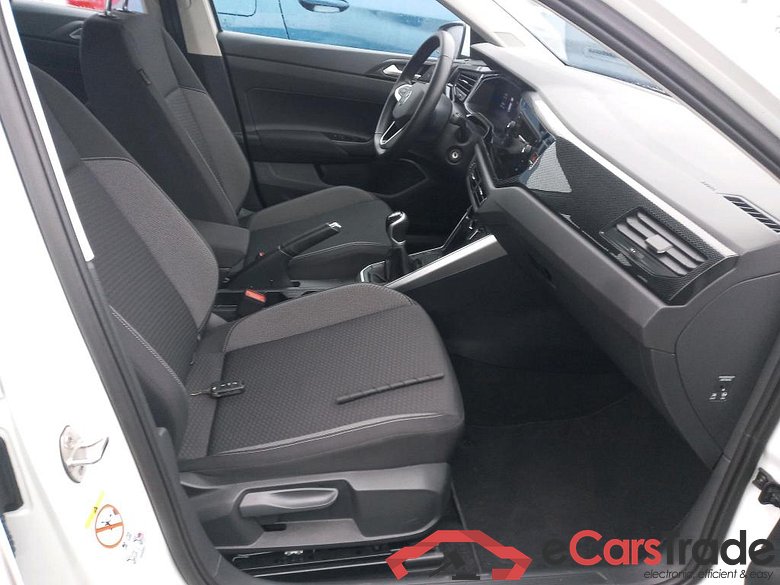 VOLKSWAGEN Polo / 2021 / 5P / berlina con portón Life 1.0 TSI 70kW (95CV) #6