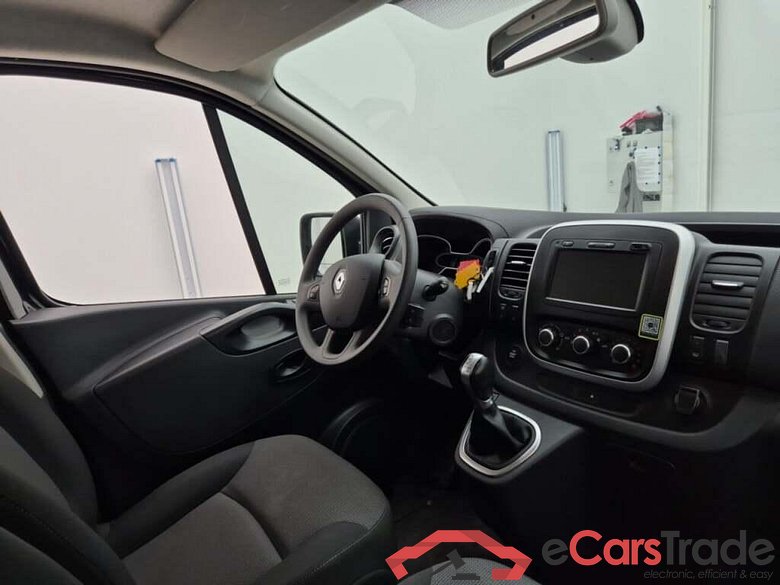 RENAULT Trafic Passenger 2.0 dCi 145 Zen #3