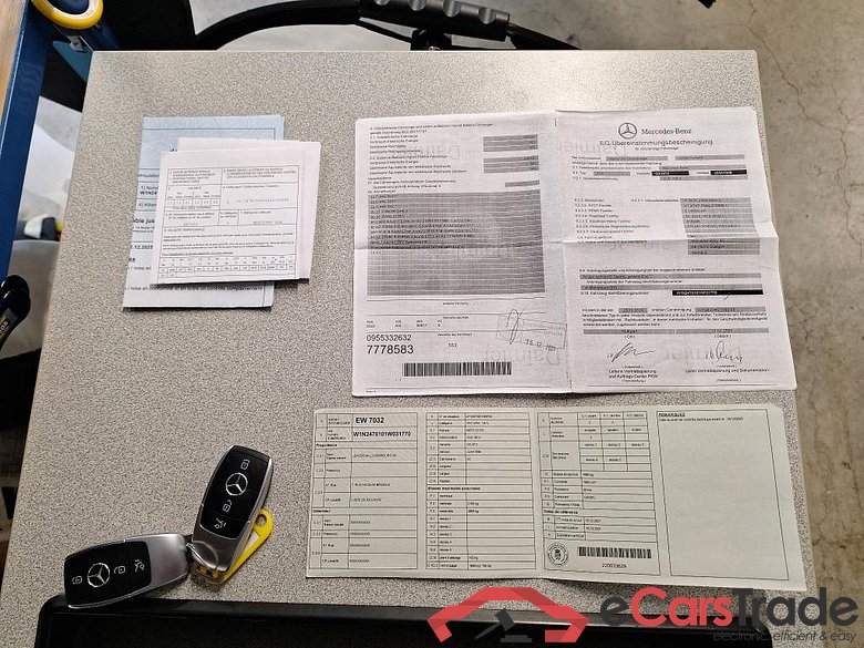 Mercedes-Benz GLB GLB 180 D #4