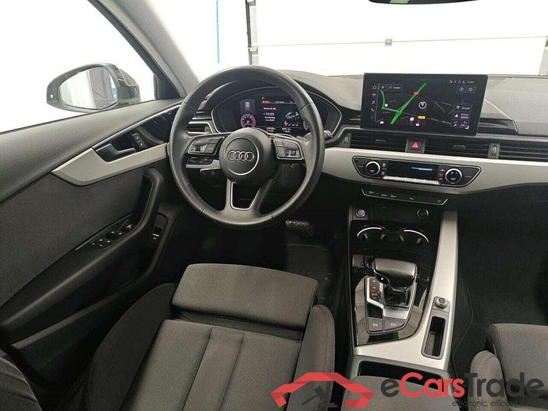 AUDI A4 Avant 35 TFSI Adv Edition #3