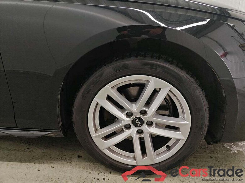 AUDI A4 Avant 35 TFSI Adv Edition #5