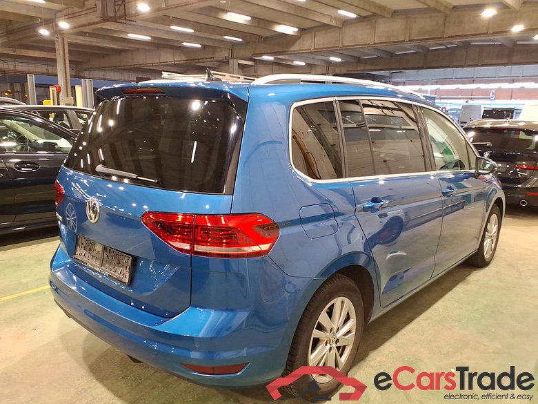 VOLKSWAGEN TOURAN - 2015 1.5 TSI ACT Highline OPF #4