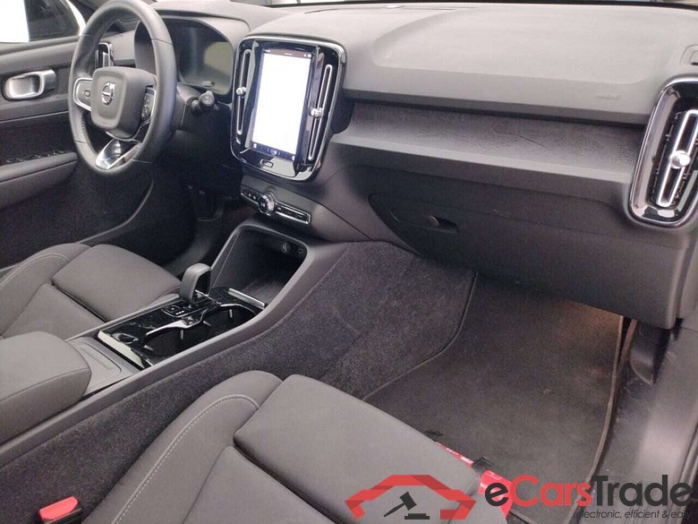 VOLVO XC40 RECHARGE CORE #3