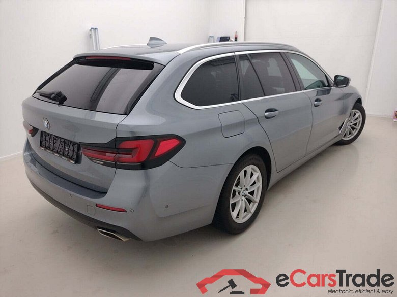 BMW 5-SERIE TOURING 2.0 518D AUT #2