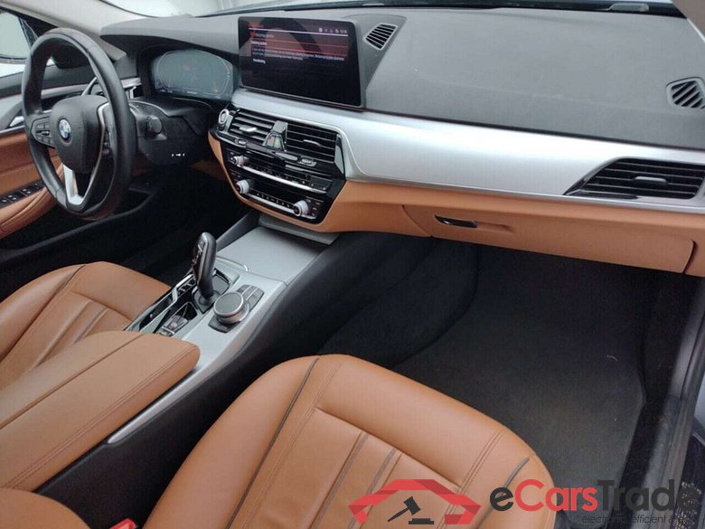 BMW 5-SERIE TOURING 2.0 518D AUT #3