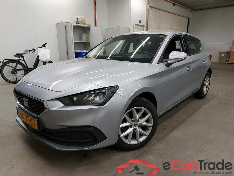 CUPRA - SEA LEON TDI 115PK Style & Comfort & 3D NAV & Convenience & Park Assist With Camera #1