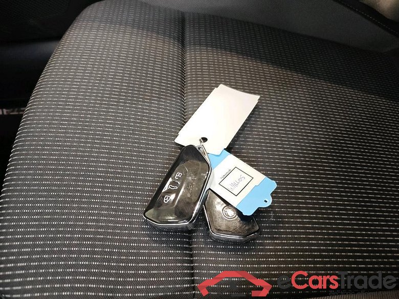 SKODA Octavia Combi 81 kW #6